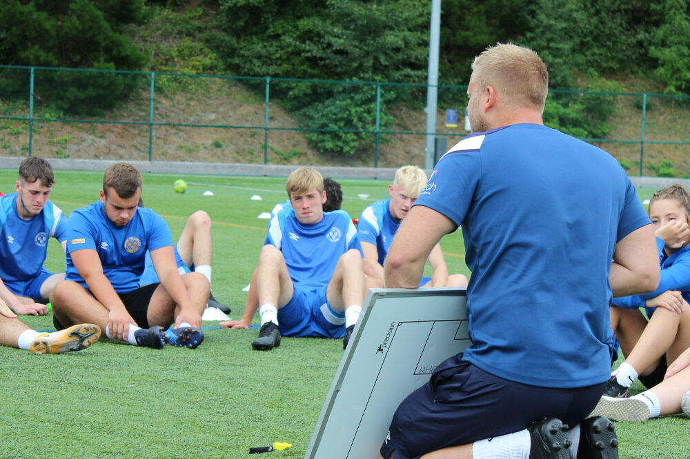 Shrewsbury-Town-College-and-University-Courses-Football-Coaching-and-Development-aspect-ratio-750-500